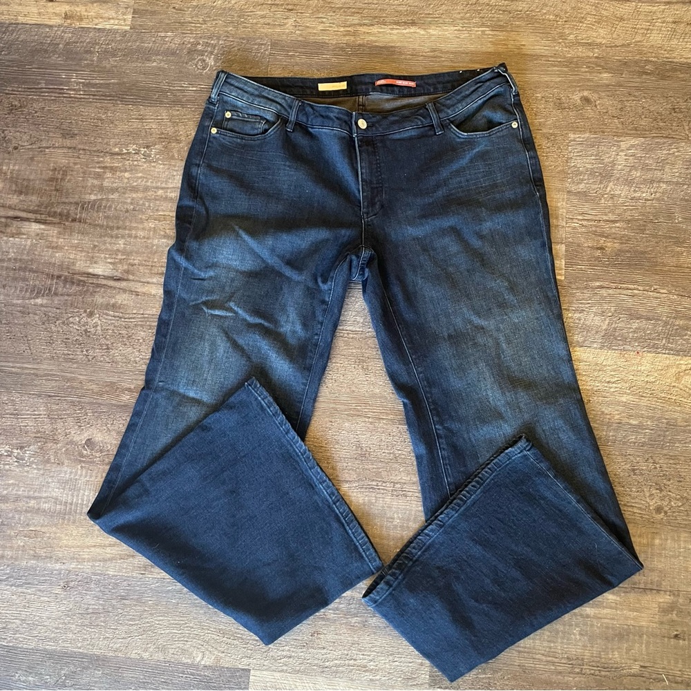 Anthropologie Pilcro flare jeans